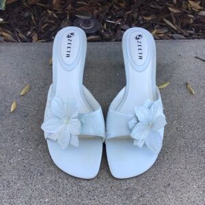 Zeeta Women's white Heeled Sandals size 41